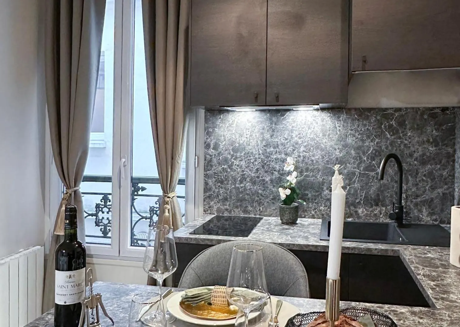 Peaceful Studio In Paris France