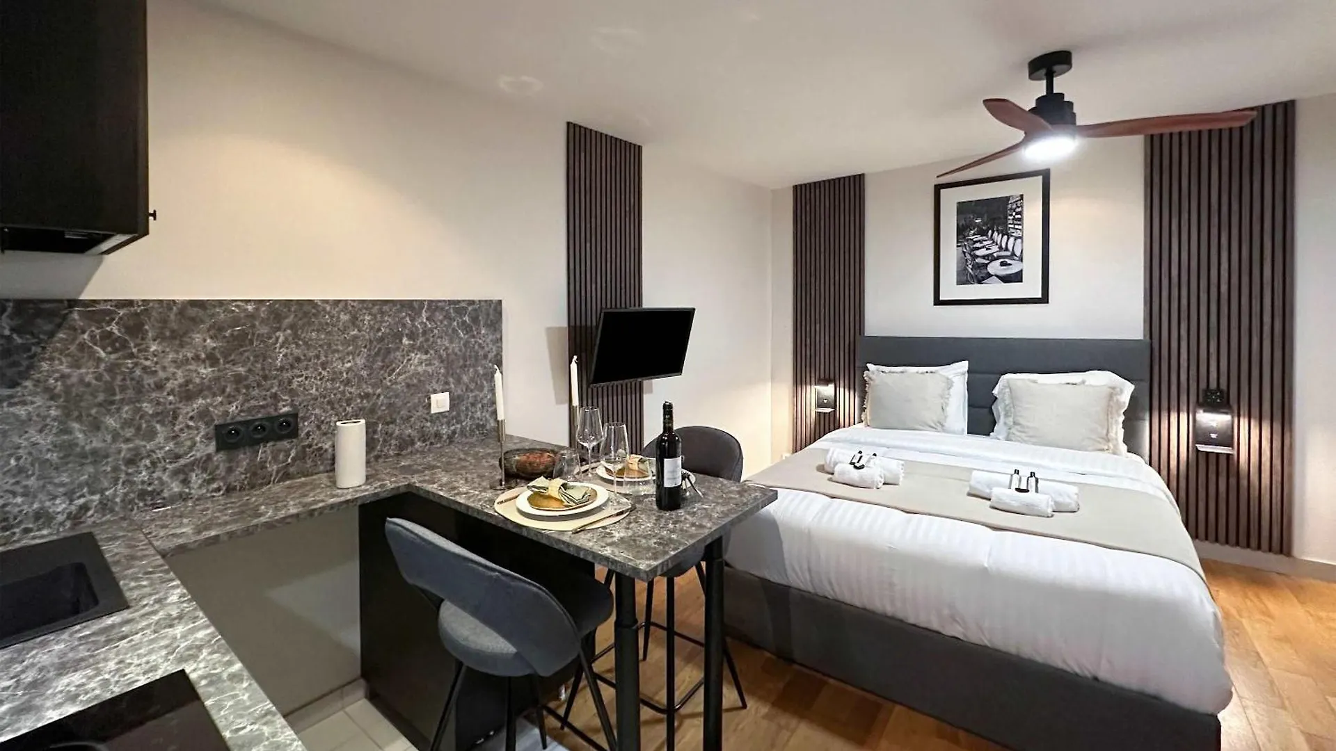 Apartment Peaceful Studio In Paris France